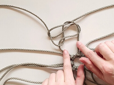 Step 7 Sådan laves venskabsknobet